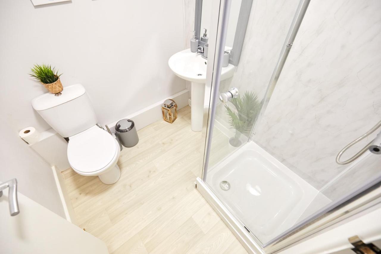 Homely - Great Yarmouth Beach Apartments Bagian luar foto