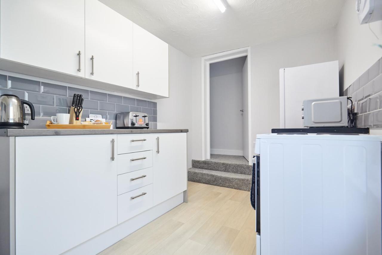Homely - Great Yarmouth Beach Apartments Bagian luar foto