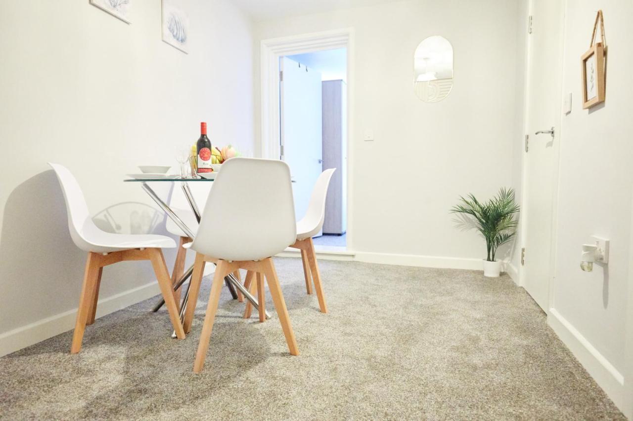 Homely - Great Yarmouth Beach Apartments Bagian luar foto